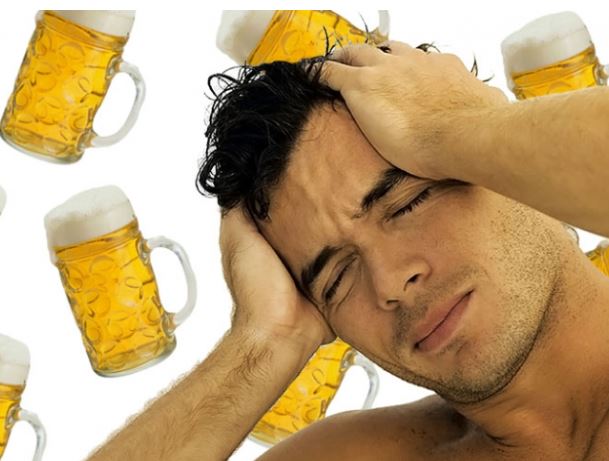 La cerveza puede reducir más el dolor de cabeza que el paracetamol
